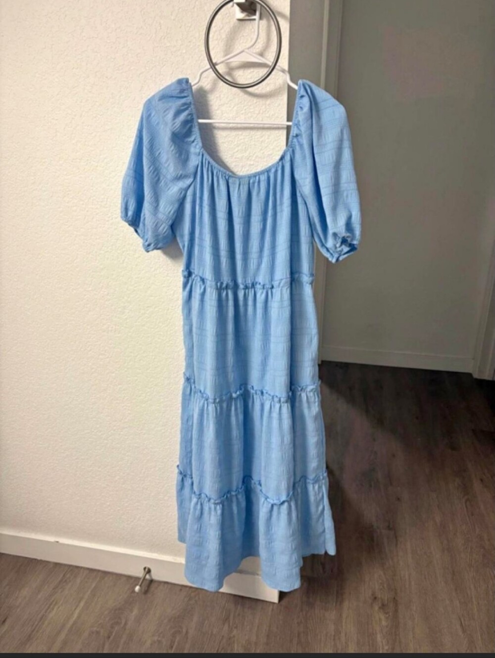 Light Blue Puff-Sleeve Tiered Maxi Dress - L